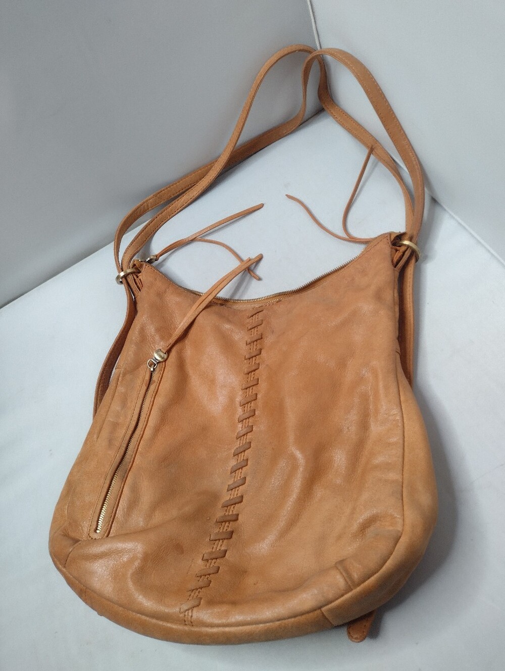 Hobo Tan Camel Leather Merrin Shoulder Bag Convertible Backpack Purse A22